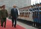 Επιθεωρώντας άγημα των Ενόπλων Δυνάμεων της Κίνας  κατά την επίσημη επίσκεψή του ως Υπουργός Εθνικής Άμυνας στην Κίνα.